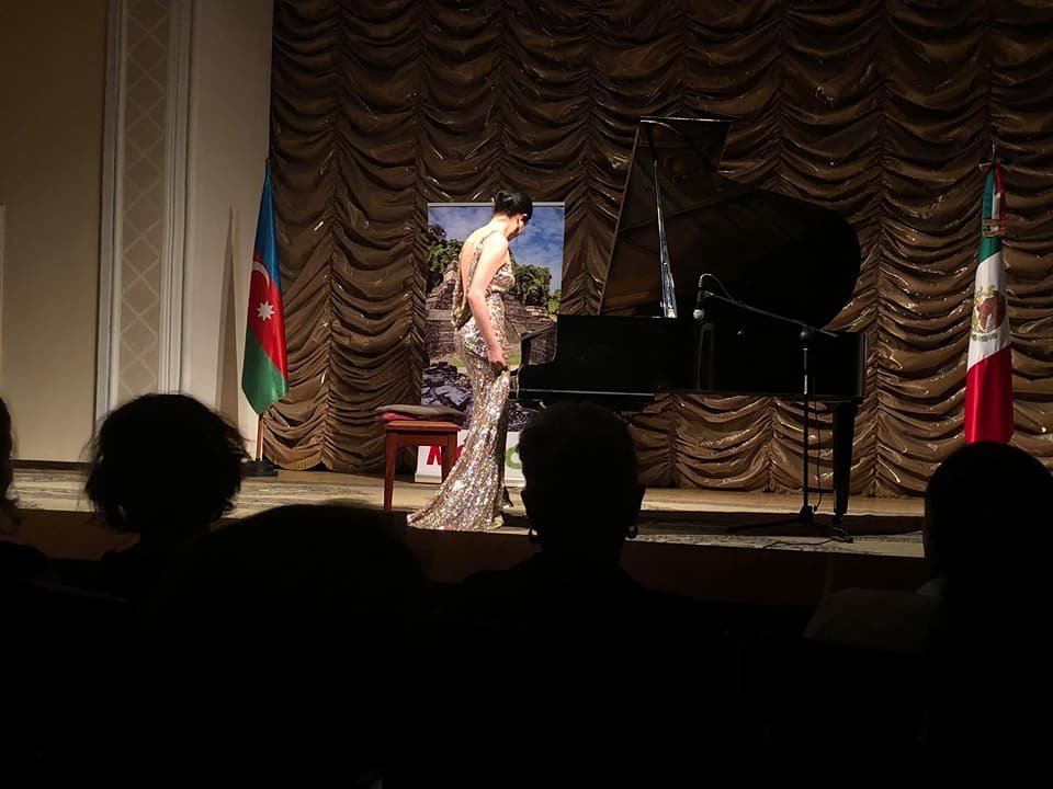Argentina Durán, pianista